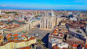 Milan Italy Piazza Duomo